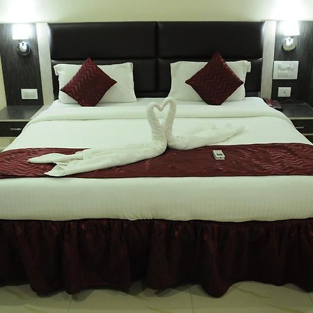 Vihas Inn Tirupati Ngoại thất bức ảnh